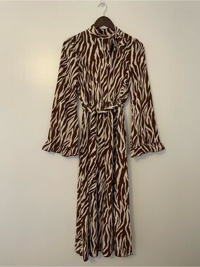 Assorted Brands Women’s Animal Print Long Sleeve Safari Belted Maxi Dress